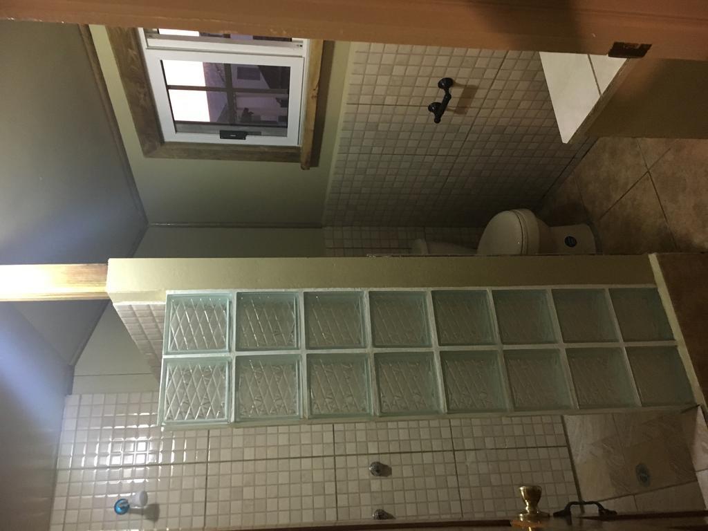 Cooper'S Inn Utila Zewnętrze zdjęcie